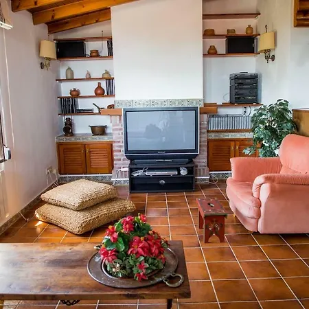 Las Buganvillas